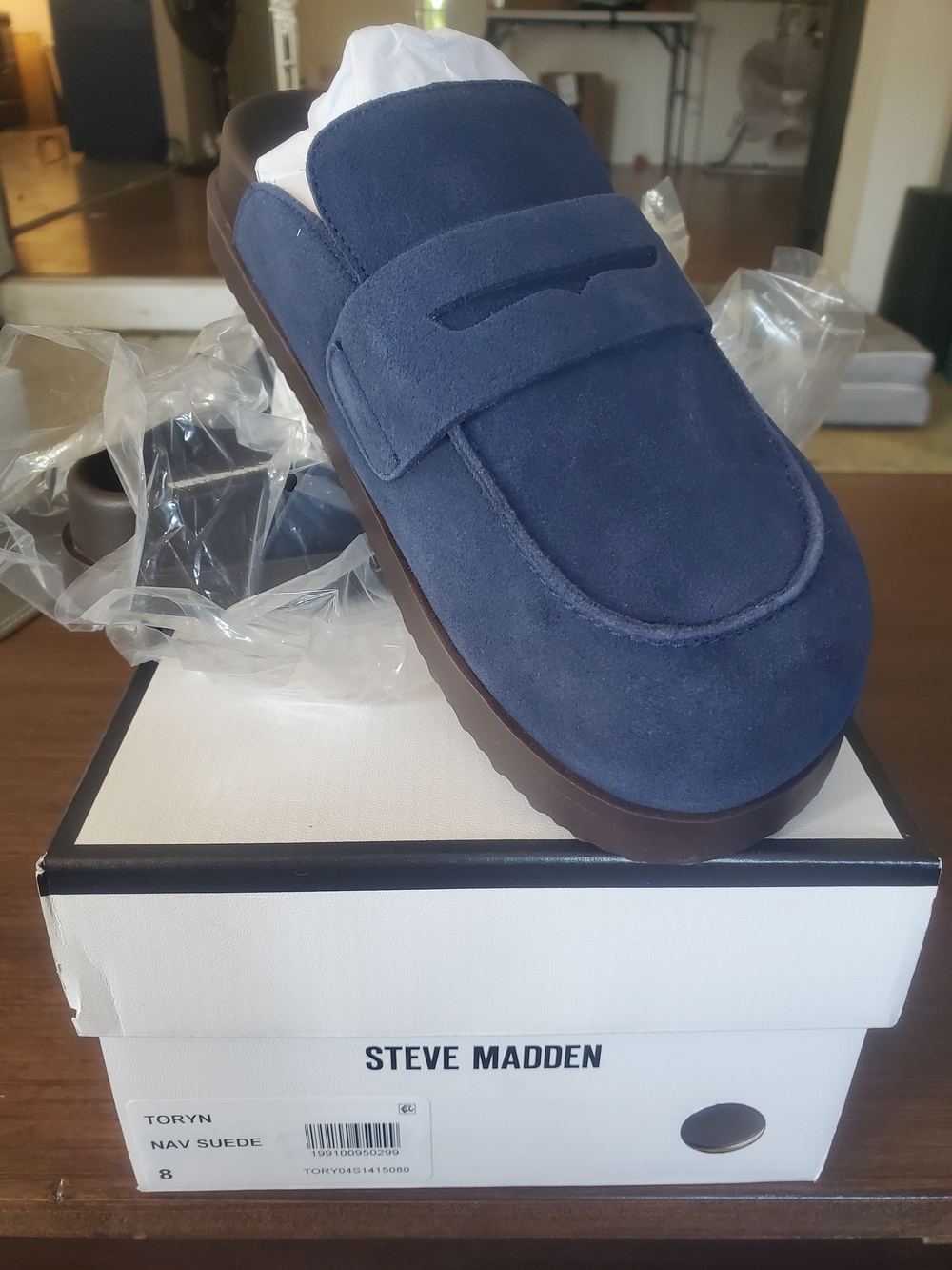 New In Box Steve Madden Toryn Navy Suede Slip-On Penny Loafer Clogs Size 8